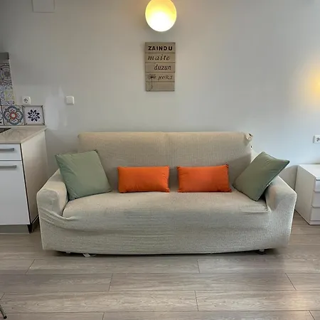 Studio 612 * San Sebastian